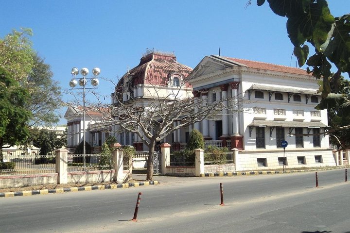 Heritage walk through Mysore's royal past with breakfast, Mysore