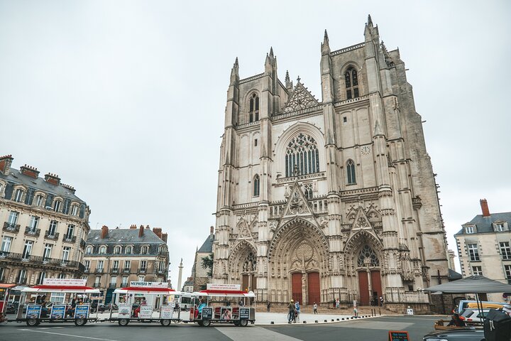 Nantes Private Walking Tour with a Local, Nantes