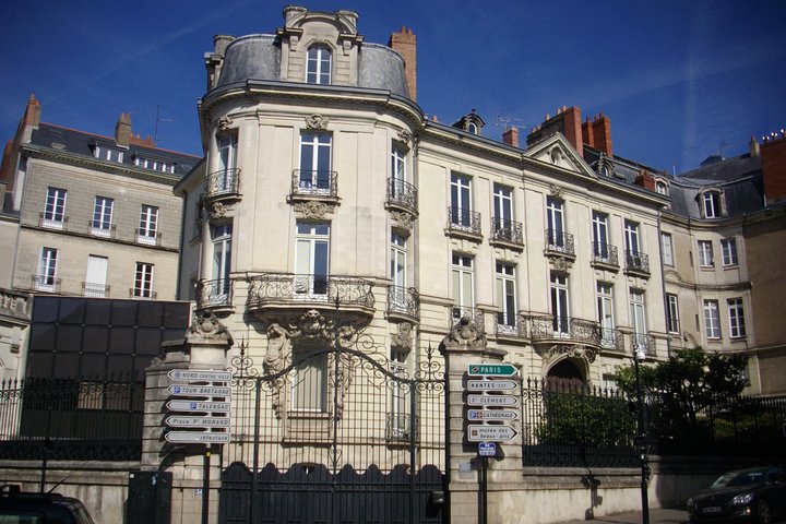 Private 3-hour Walking Tour of Nantes with official tour guide, Nantes