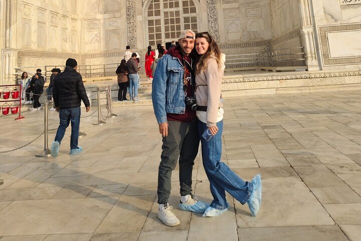 Agra overnight trip from Delhi with Taj Mahal sunset and sunrise, New Delhi