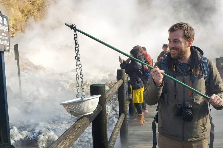 Oita: Kuju Waterfall and Private Geotharmal Tour, Oita