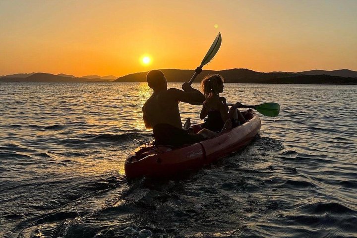 Sunset Kayak Tour with Snorkeling and Local Aperitif, Olbia