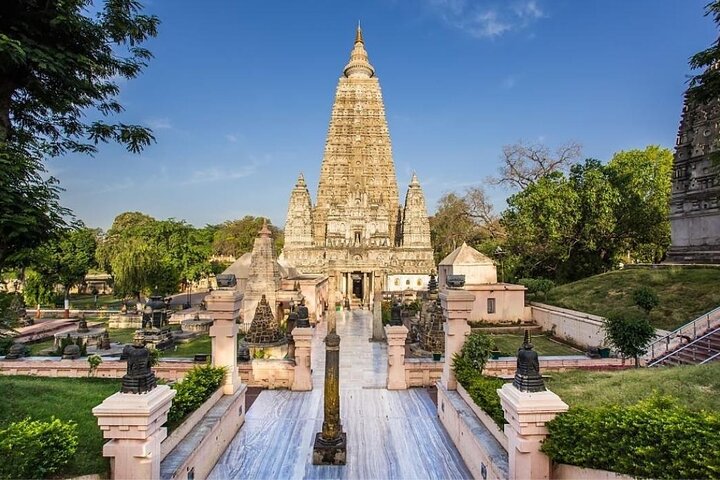 Bodhgaya day trip from Patna with guided tour, Patna