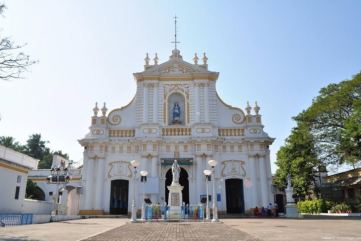 Pondicherry city tour with guided commentary and refreshments