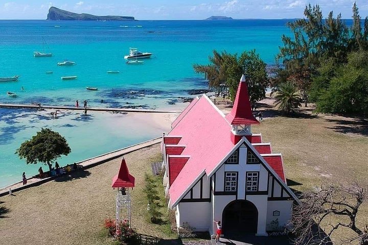 Grand Baie — top 7 day trips