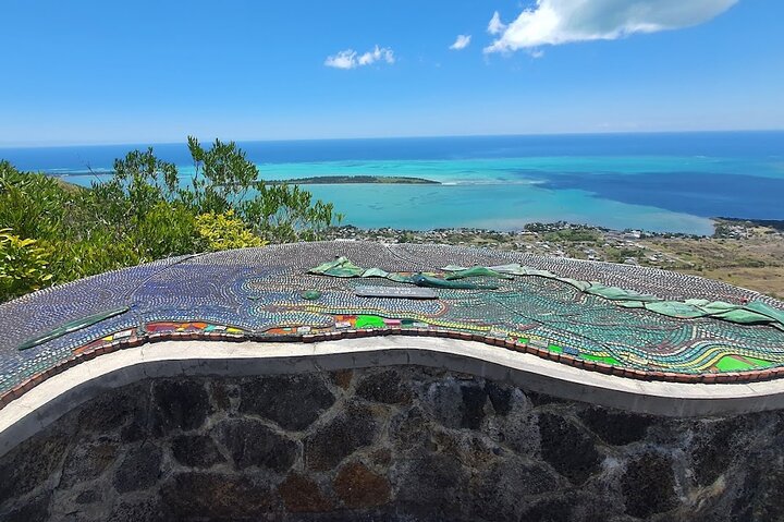 Chamarel 7 Colours and Waterfalls - Exclusive South West Tour, Port Louis