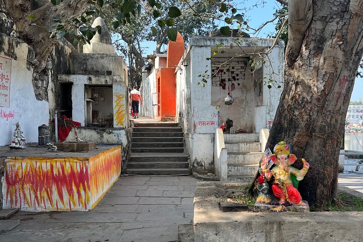 Spiritual walking tour of Pushkar's 52 ghats, Pushkar