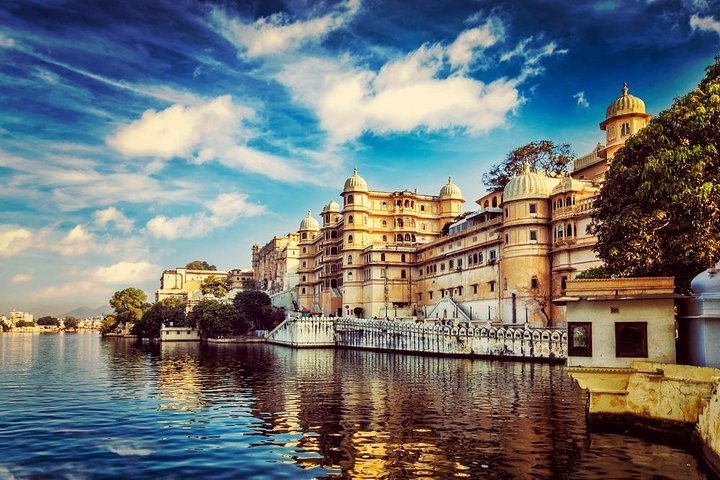 Private transfer from Ranthambore to Udaipur, Sawai Madhopur
