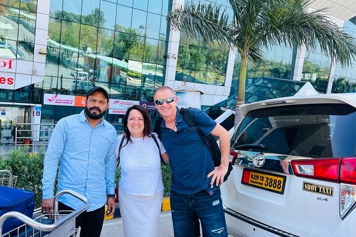 Full-day sightseeing tour of Udaipur by private car