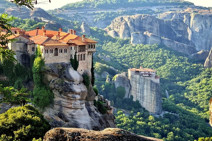 Private Full Day Tour to Meteora from Volos Cruise Port, Volos