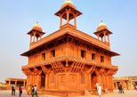 Hall of Private Audiences (Diwan-I-Khas) in Agra — view 2
