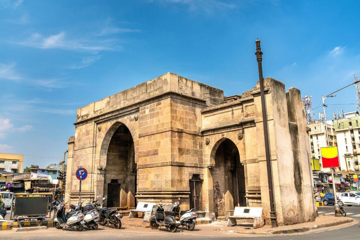 Gates of Ahmedabad (Delhi Darwaja) — places to visit in Ahmedabad