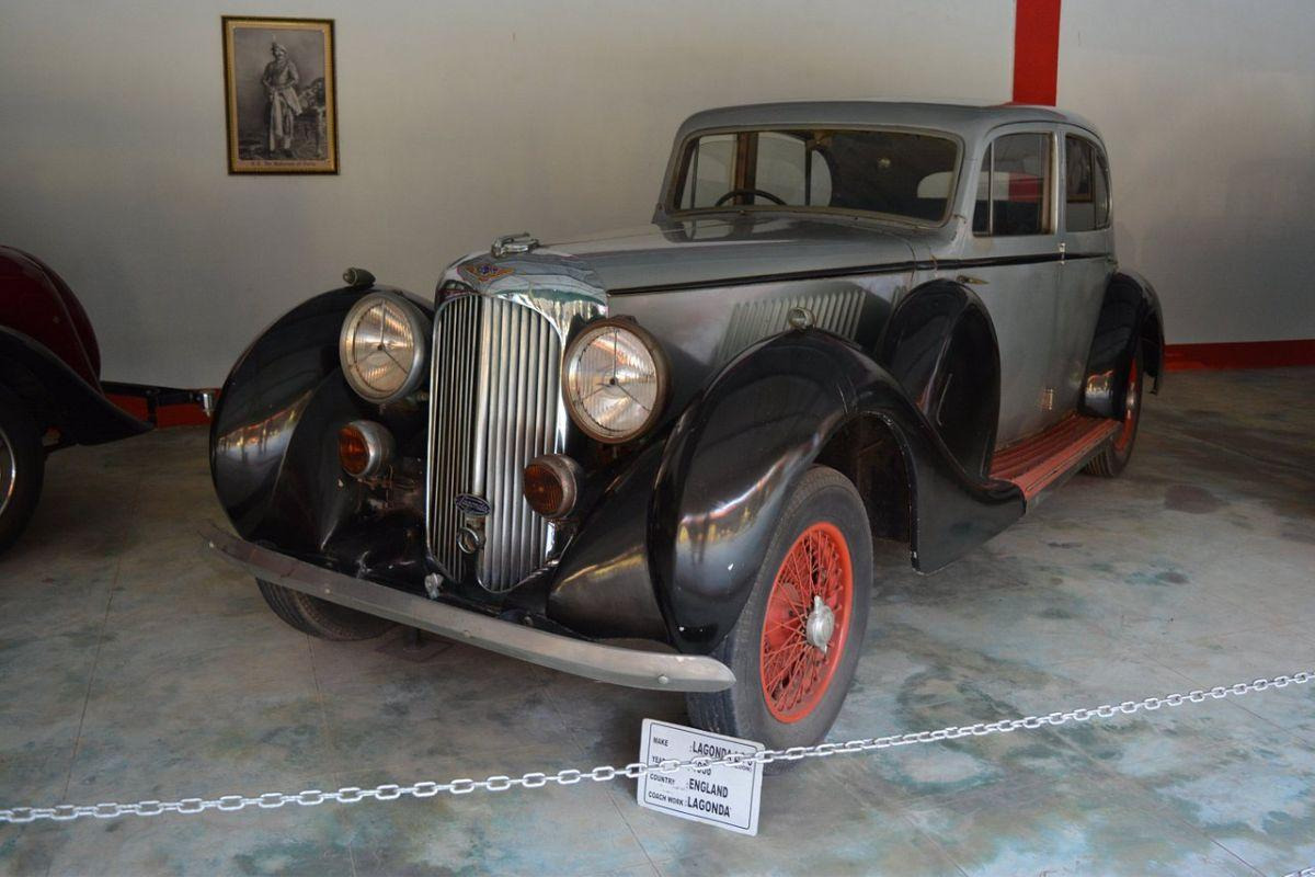 Auto World Vintage Car Museum — places to visit in Ahmedabad