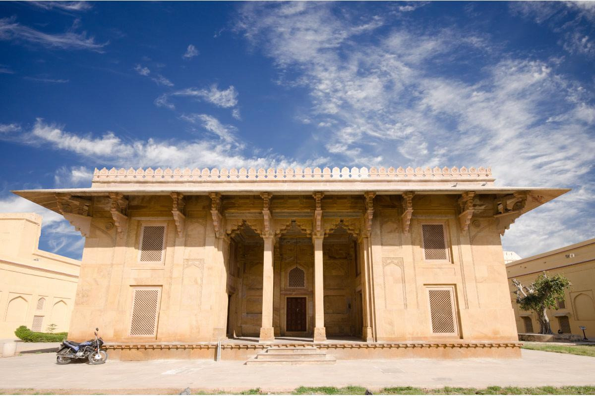 Akbari Fort and Museum — places to visit in Ajmer