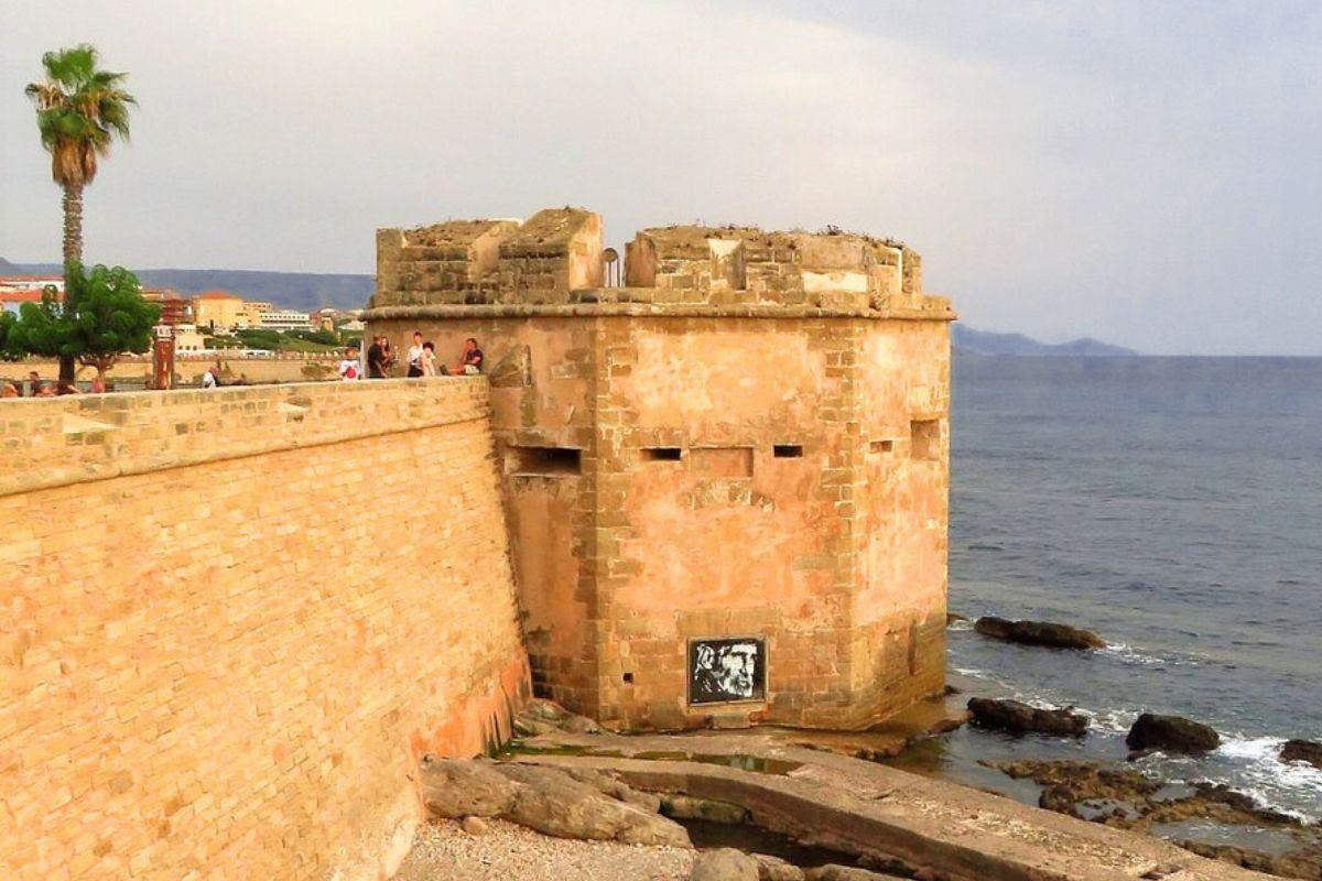Torre di San Giacomo — places to visit in Alghero