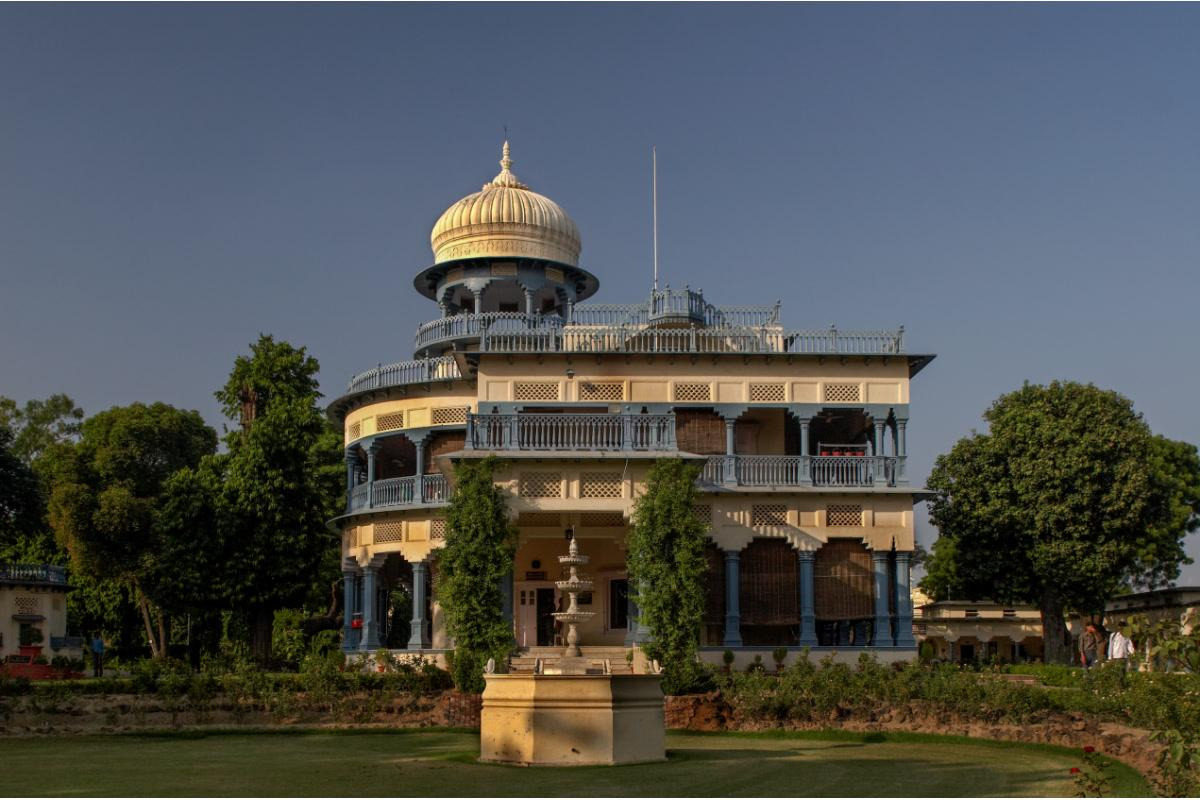 places in Allahabad