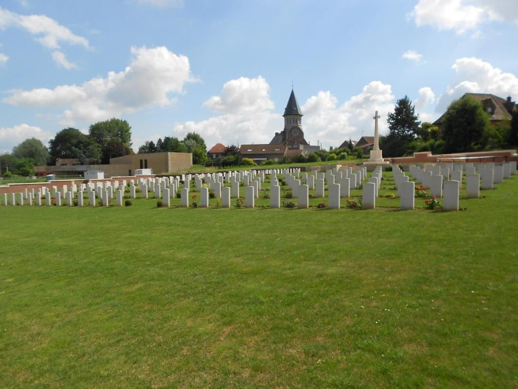 Ulster Tower — places to visit in Amiens