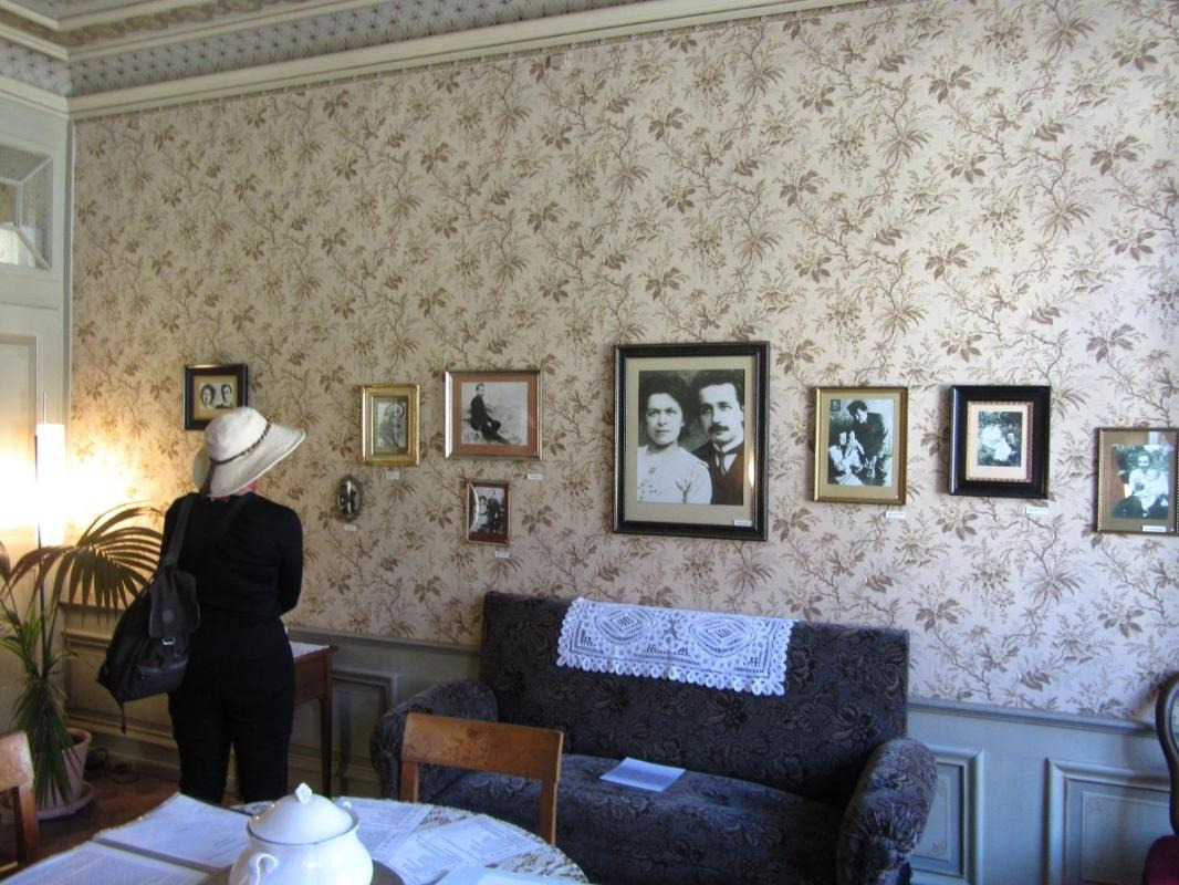 Einstein House (Einsteinhaus) — places to visit in Bern