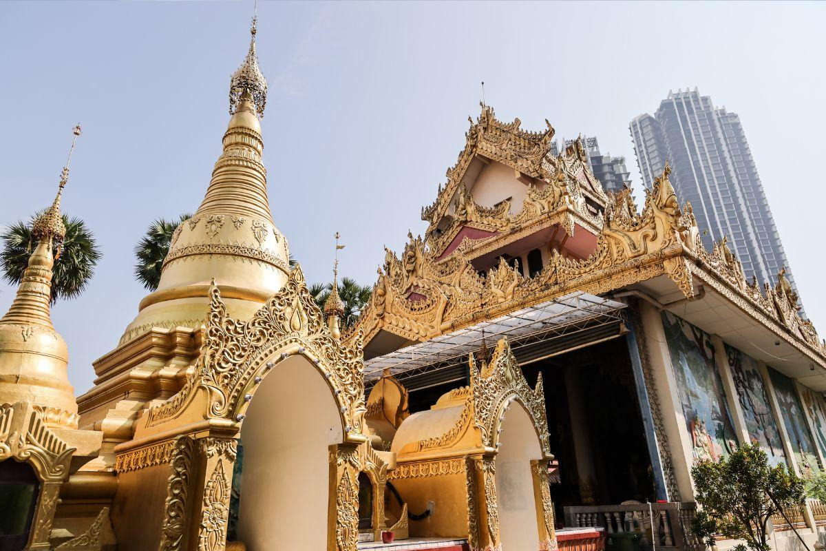 Dhammikarama Burmese Temple — places to visit in George Town