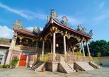 Khoo Kongsi (Leong San Tong Khoo Kongsi Clan House & Museum) in George Town — view 2