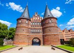 Holsten Gate (Holstentor) in Kiel — view 2
