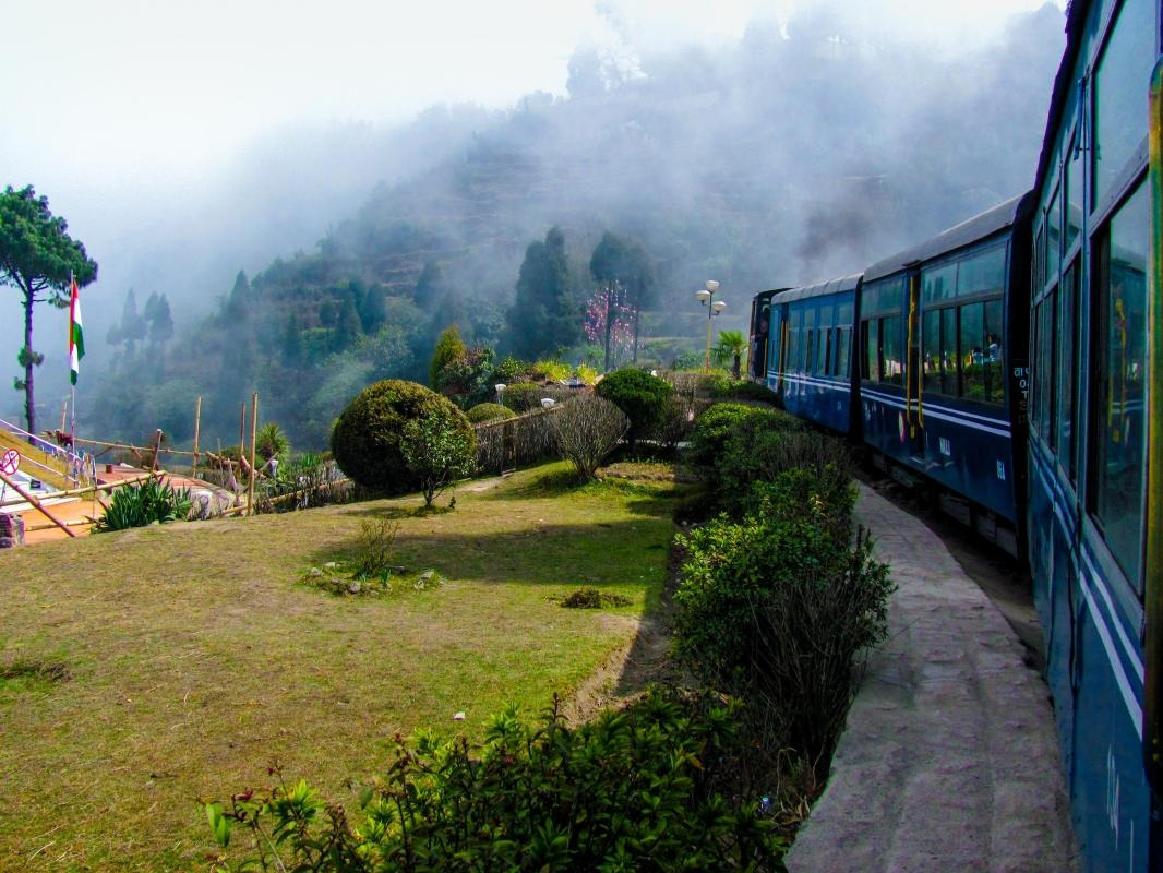 Darjeeling Himalayan Railway — places to visit in Kolkata