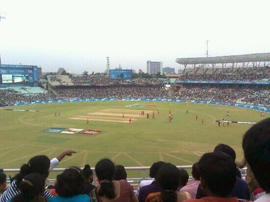 Eden Gardens — places to visit in Kolkata
