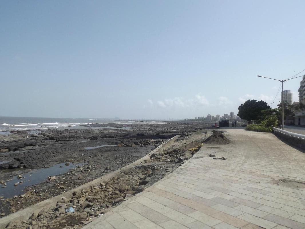 Bandstand Promenade — places to visit in Mumbai