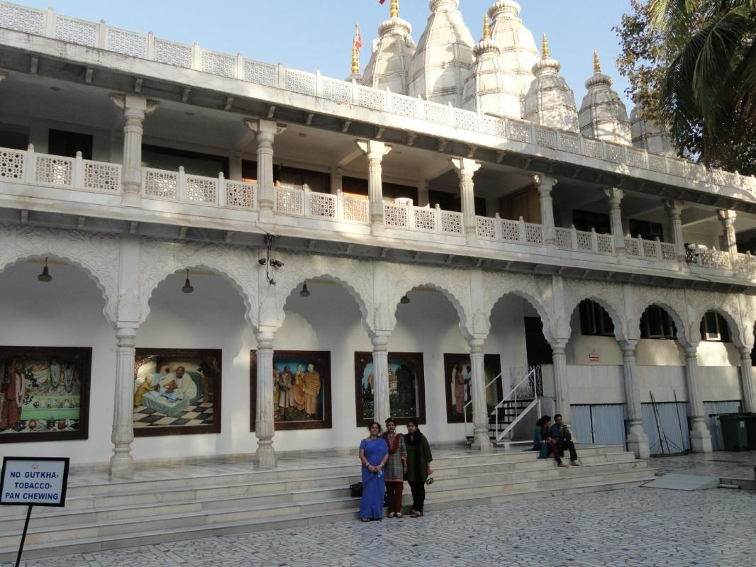 ISKCON Temple of Mumbai — places to visit in Mumbai
