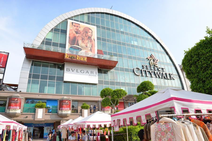 Select Citywalk — places to visit in New Delhi