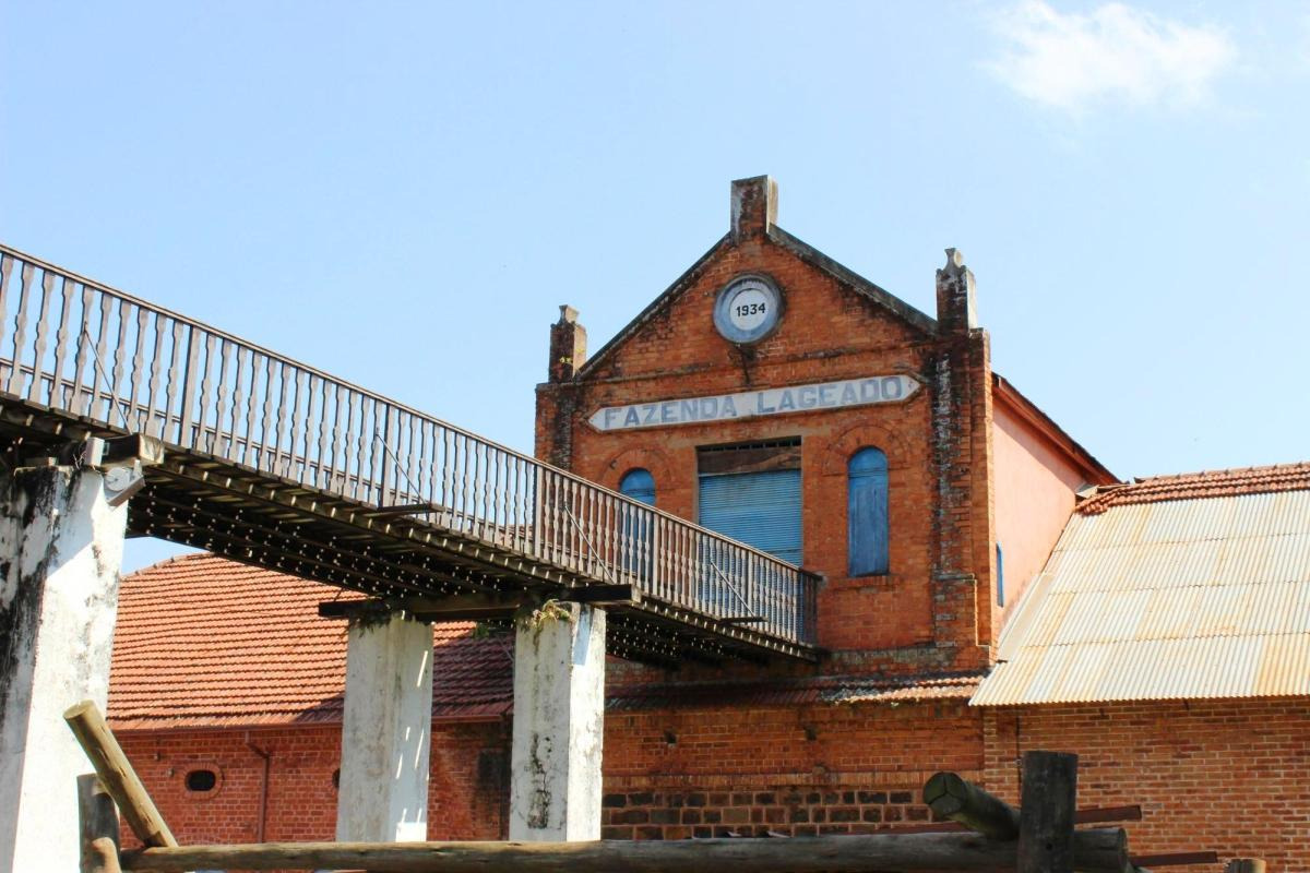 places in Santos