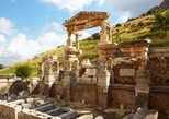 Fountain of Trajan in Selçuk — view 2