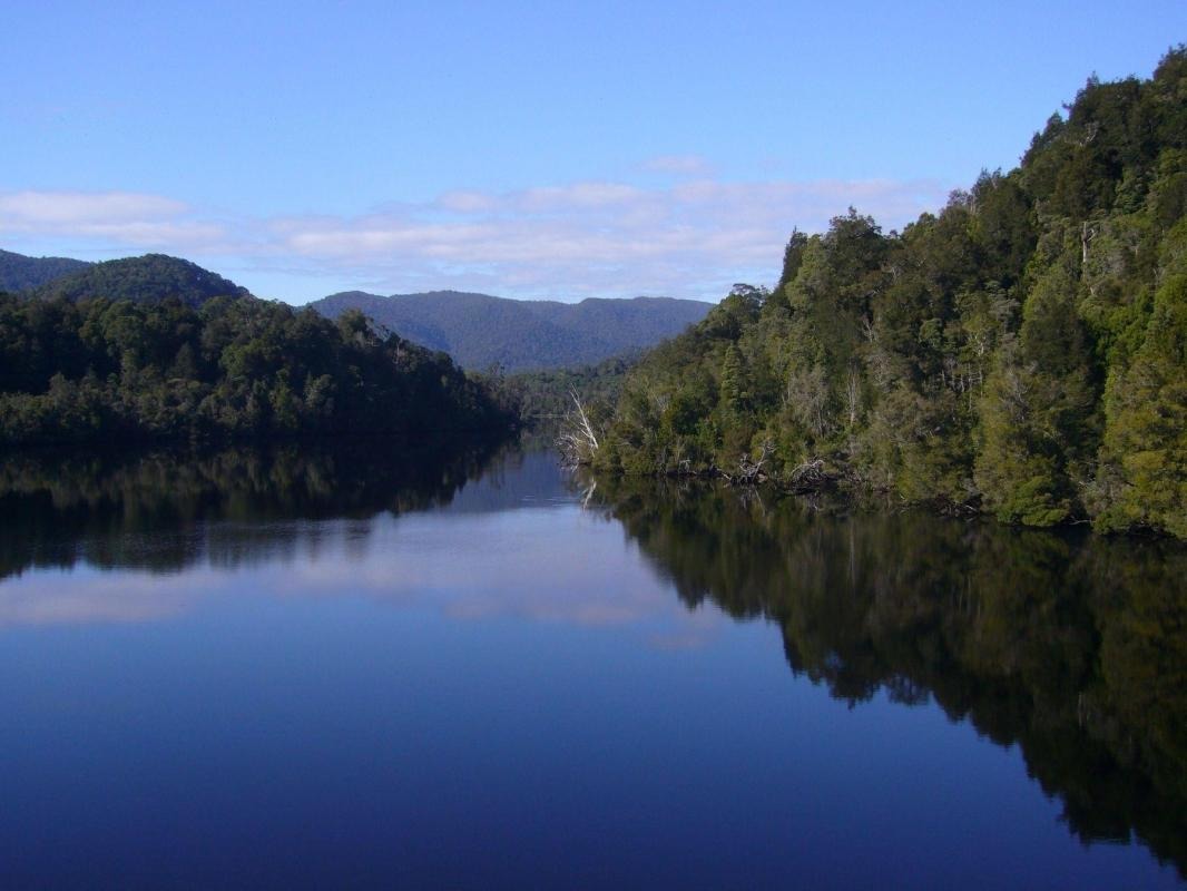 places in Strahan