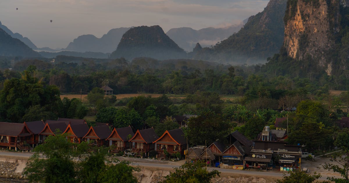 Vang Vieng Tour From Hong Kong