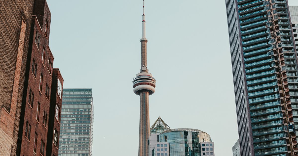 Toronto Retreat — photo 3