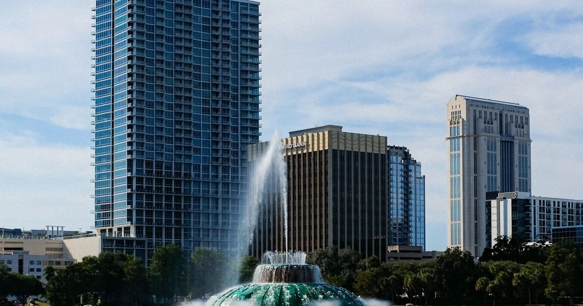 Orlando Retreat — photo 4