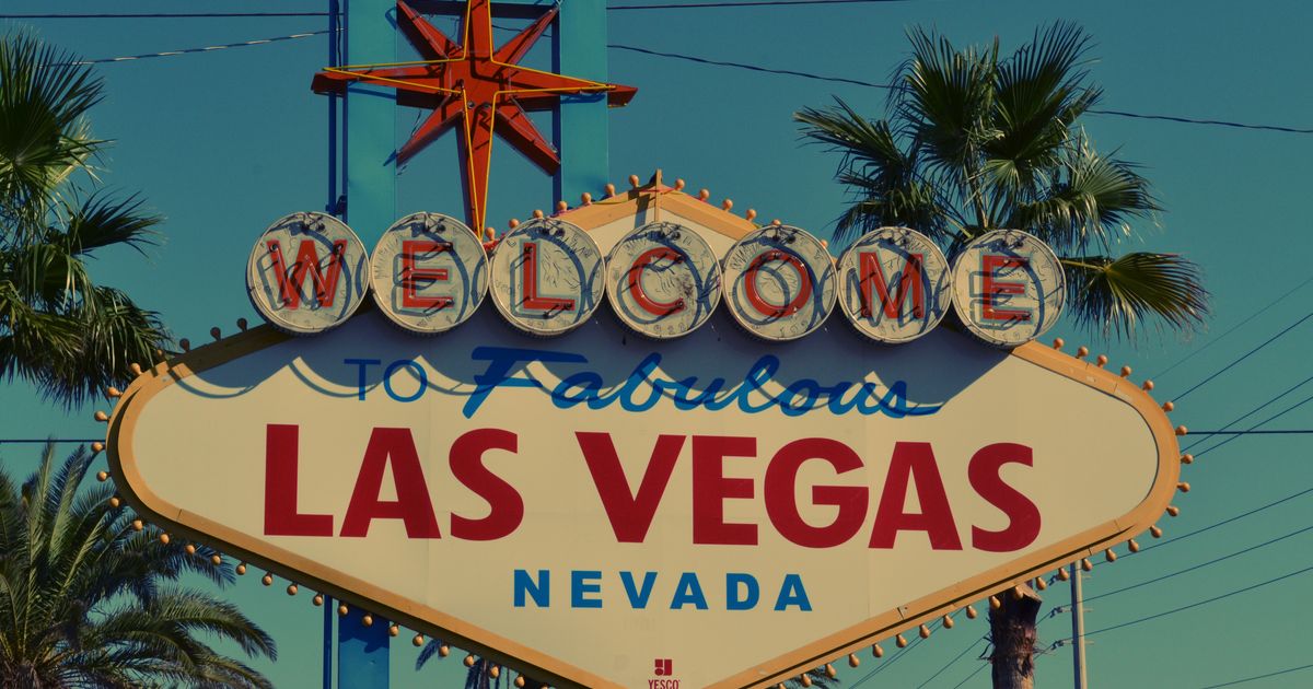 Las Vegas Retreat — photo 4