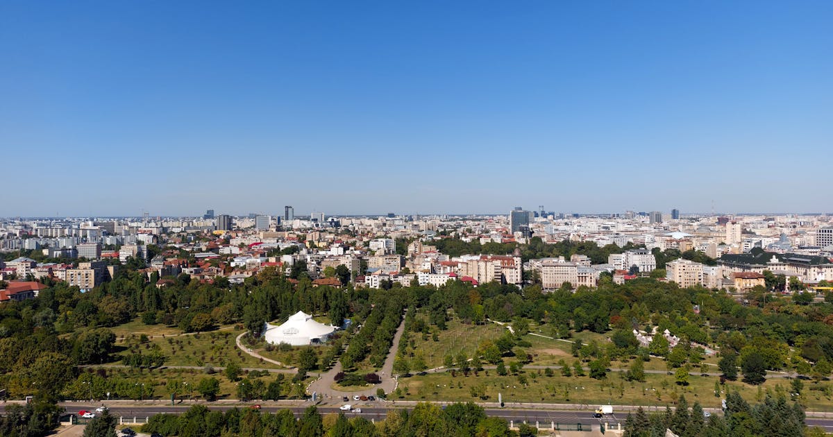 Bucharest Tour From Sweden