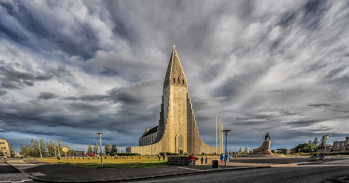Pet-Friendly Places In Reykjavik